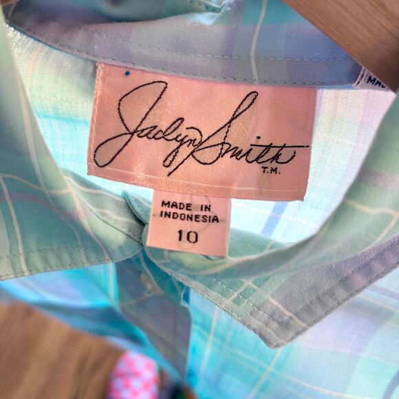 Vintage Turquoise Blue and Purple Plaid Button Down Shirt -- Size Medium - Picture 2 of 4